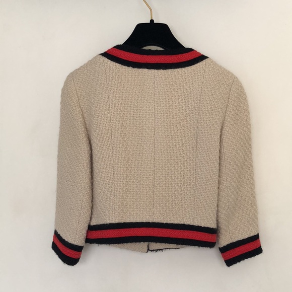 CHANEL runway cream tweed JACKET - Picture 2 of 15